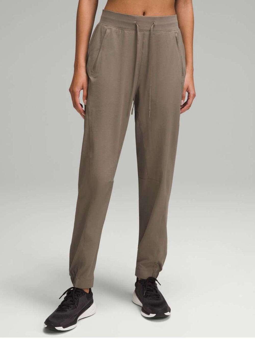 Women's Lululemon License To Train High Rise Pant - Nomad - Size 4